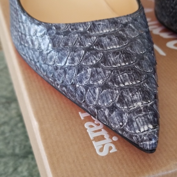 NWT Christian Louboutin Gray Python Pumps - Picture 4 of 8